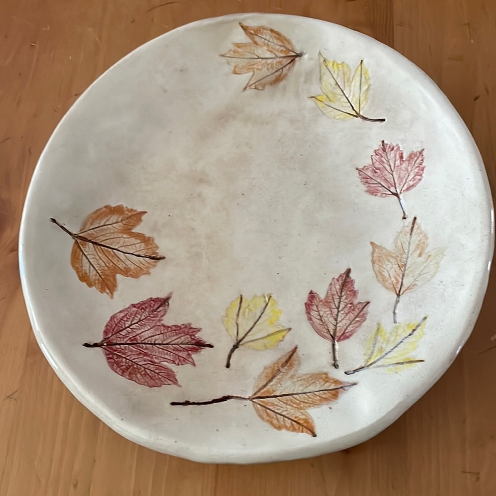 Vintage pottery leaf dish